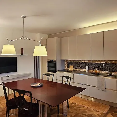 Il Grattacielo Luxury - Center - Confort And Beautiful View Apartment Pinerolo